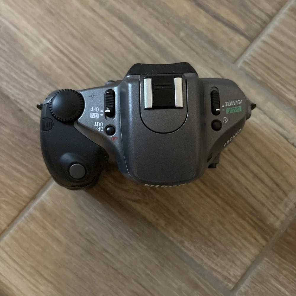 Nikon Pronea 600i / 6i SLR APS As-Is [2031869] - Tested, Turns On, No Film Inc